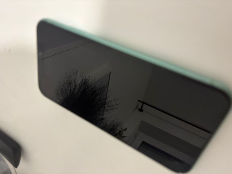 iPhone 11  turkusowy,zadbany