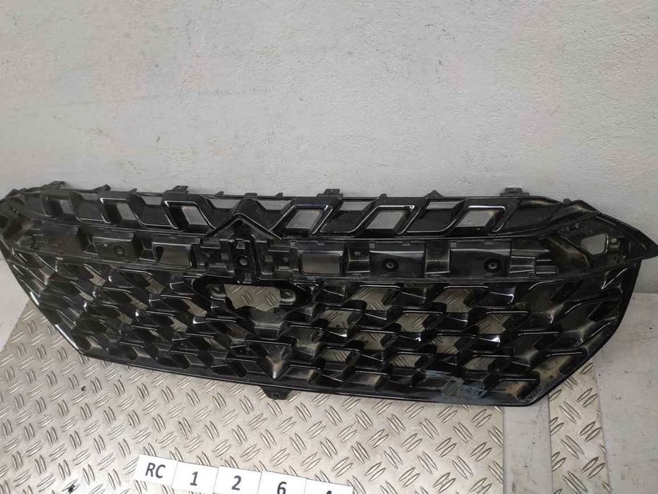 Suzuki SX4 S-Cross 2021- решітка бампера  RC1264 7174163T0