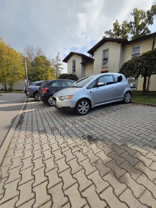 Mitsubishi Colt  2012r. 1,3 benzyna
