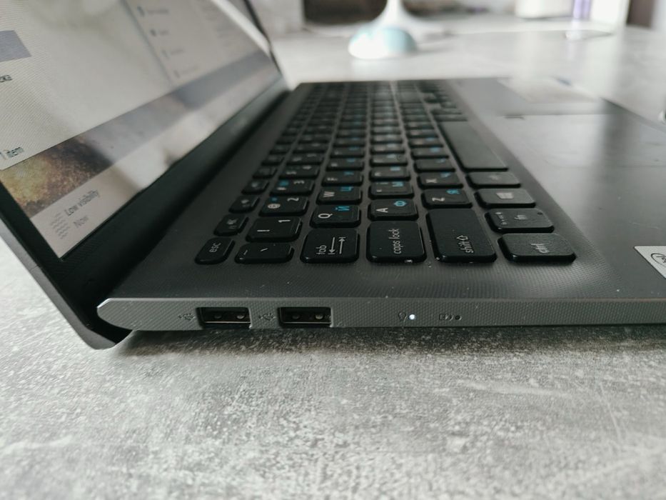 Сенсорний ASUS VivoBook 15S 15.6"/i5-1035G1/8Gb/128GbSSD