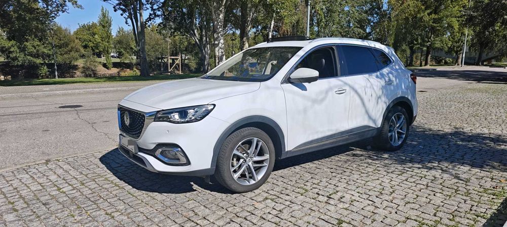 MG EHS Luxury -  Hybrid Plug-in foto 3