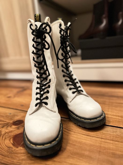 Buty wysokie Martens  14 dziurek.