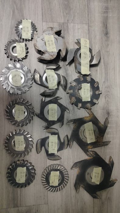 Фрези по деревині