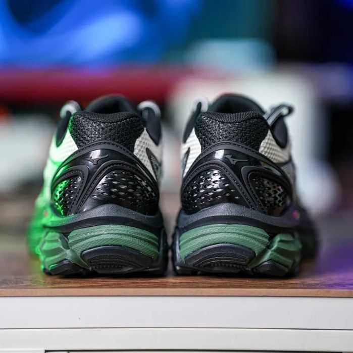 Кросівки Mizuno Halo Mix -  розміра від 41 по 45