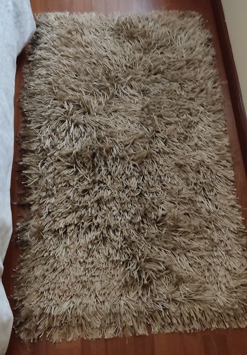 Trio de tapetões de quarto