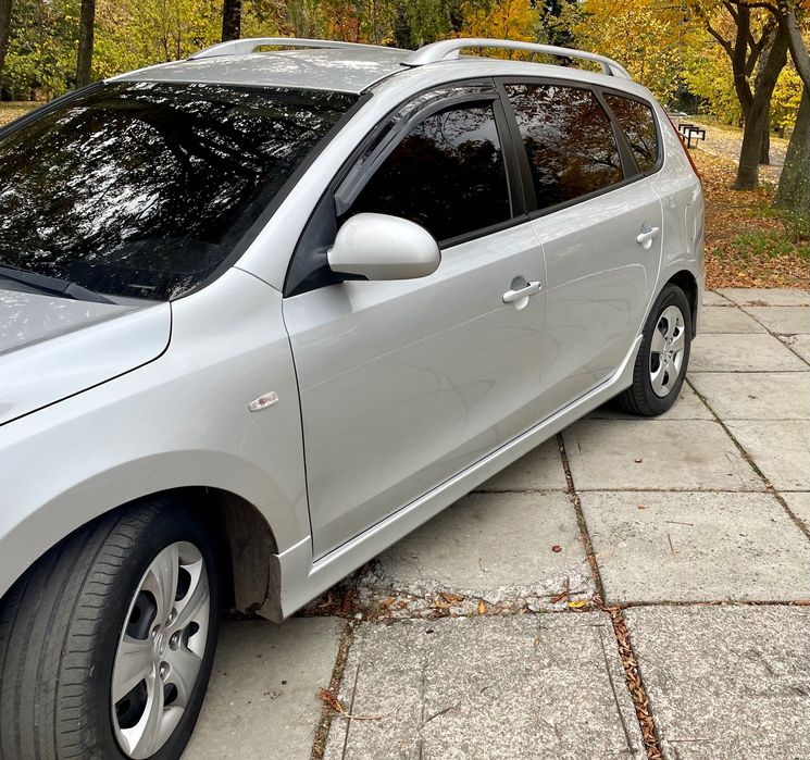 Hyundai i30cw FD FL 2010 1.6crdi 6ступ мех дизель