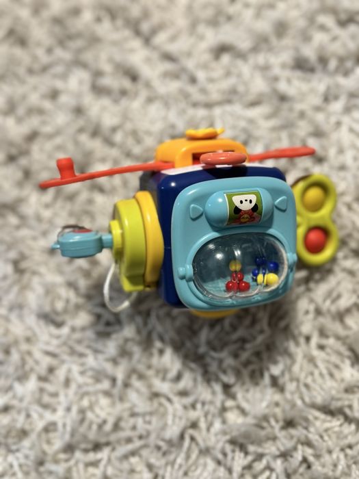 Брязкальце, бізікуб