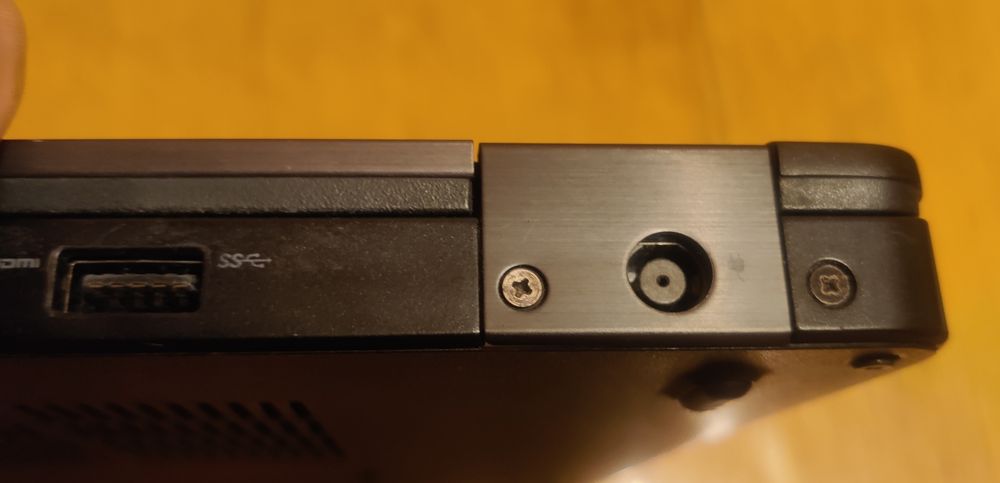 Ładowarki Dell - różne rodzaje