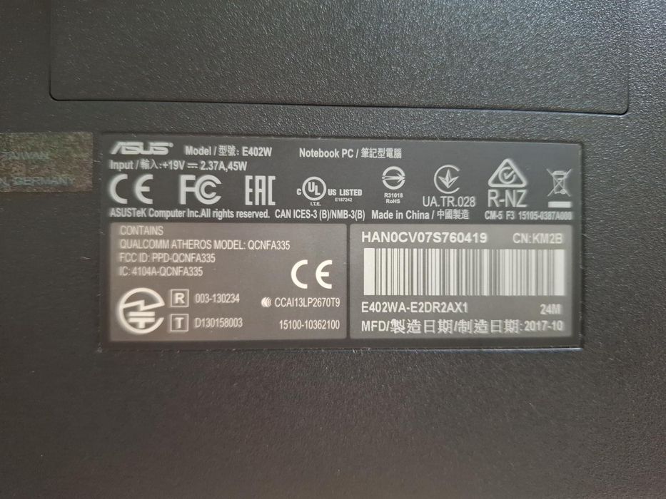 ASUS VivoBook E402WA