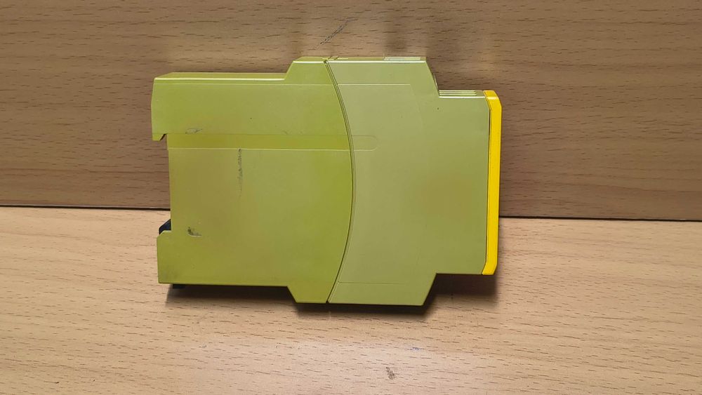 Przekaźnik bezpieczeństwa PNOZ X2 24VDC S2