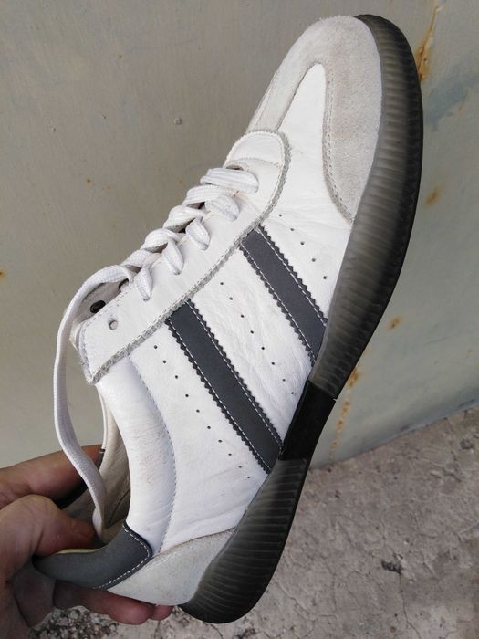 KAZAR. Buty męskie.