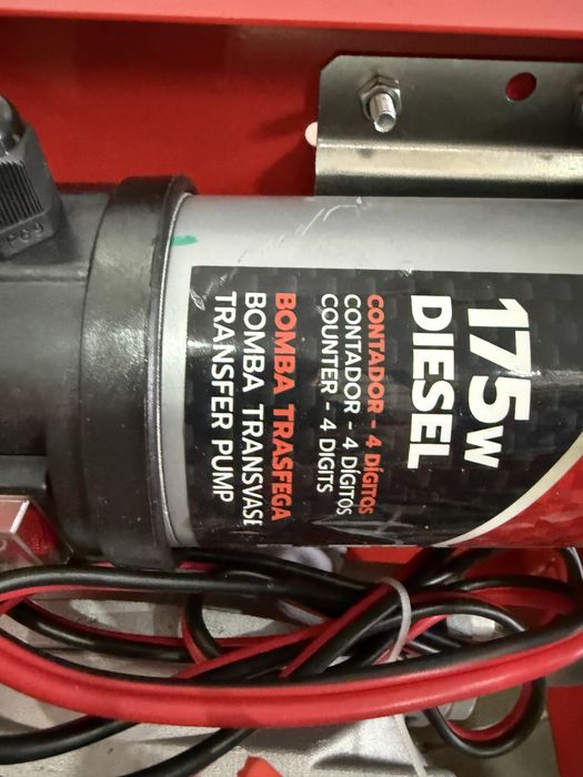 Bomba trasfega diesel com conta litros