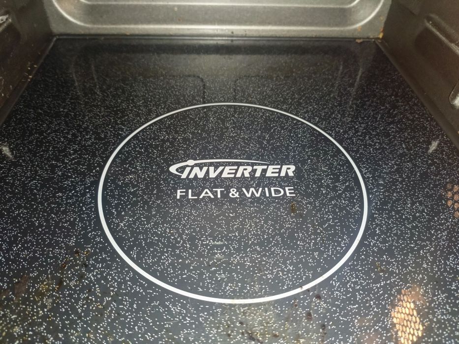 Kuchenka mikrofalowa inwertorowa ,piekarnik Panasonic