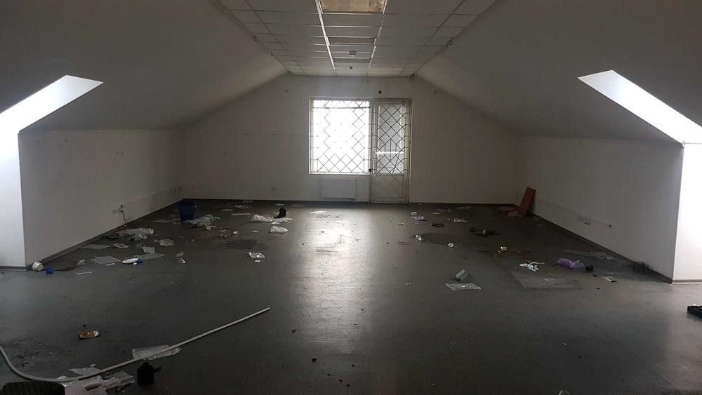 Продажа отдельно стоящего помещения. Центр города. Без комісії.