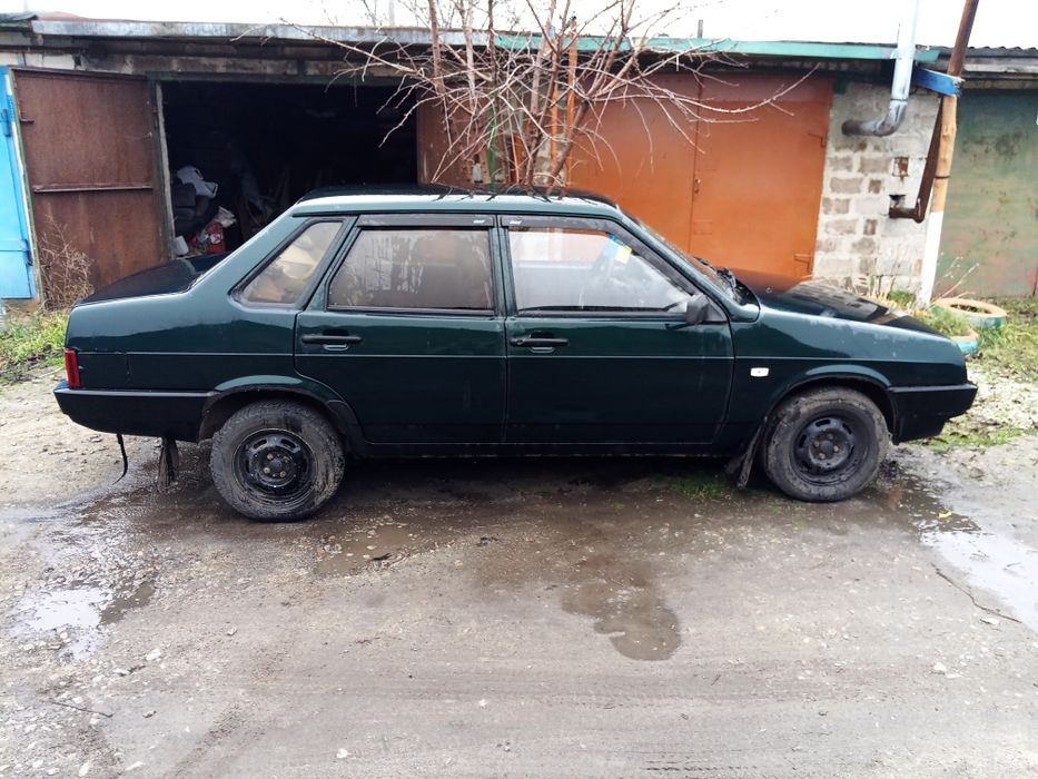 Продам ваз 21099