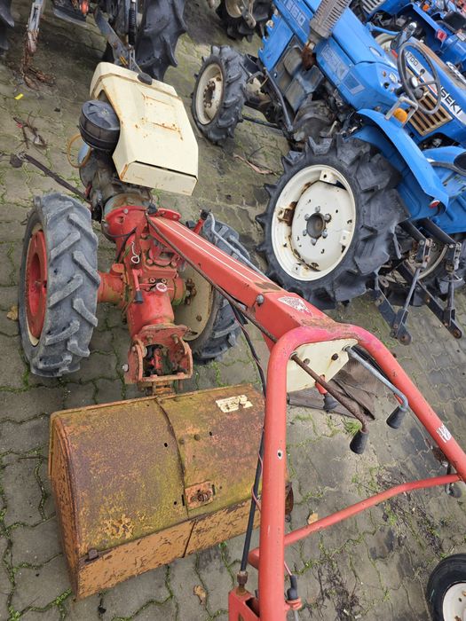 Lote de 3 motocultivadores – 2.000 €
Vendem-se 3 motocultivadores em