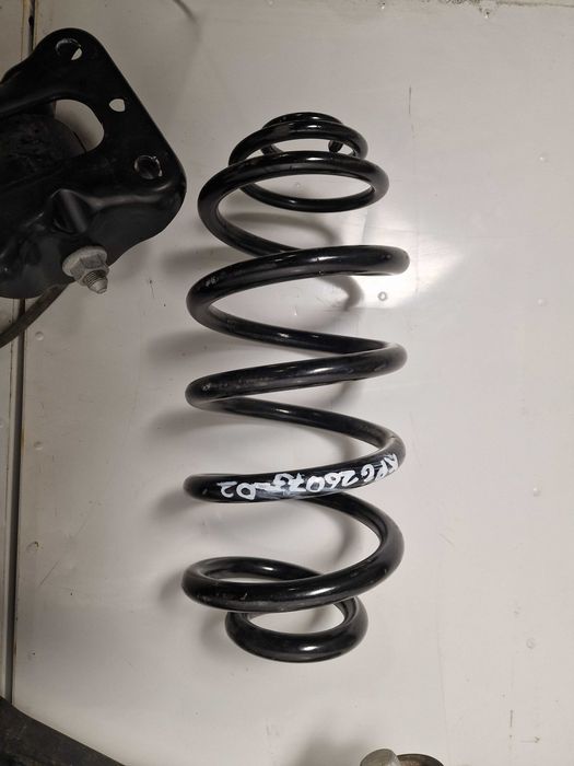Wahacz Tylny Lewy Toyota Proace / Jumpy / Expert KPG26073-2