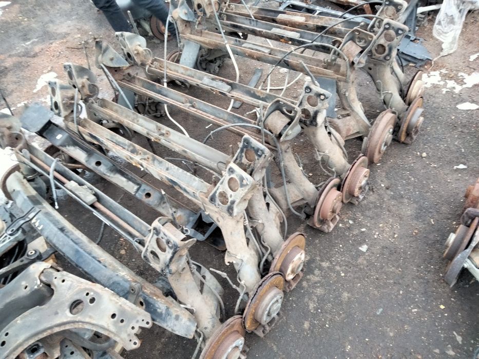 Задня балка Vw Golf 4 Vw Bora Skoda Tour Audi A3