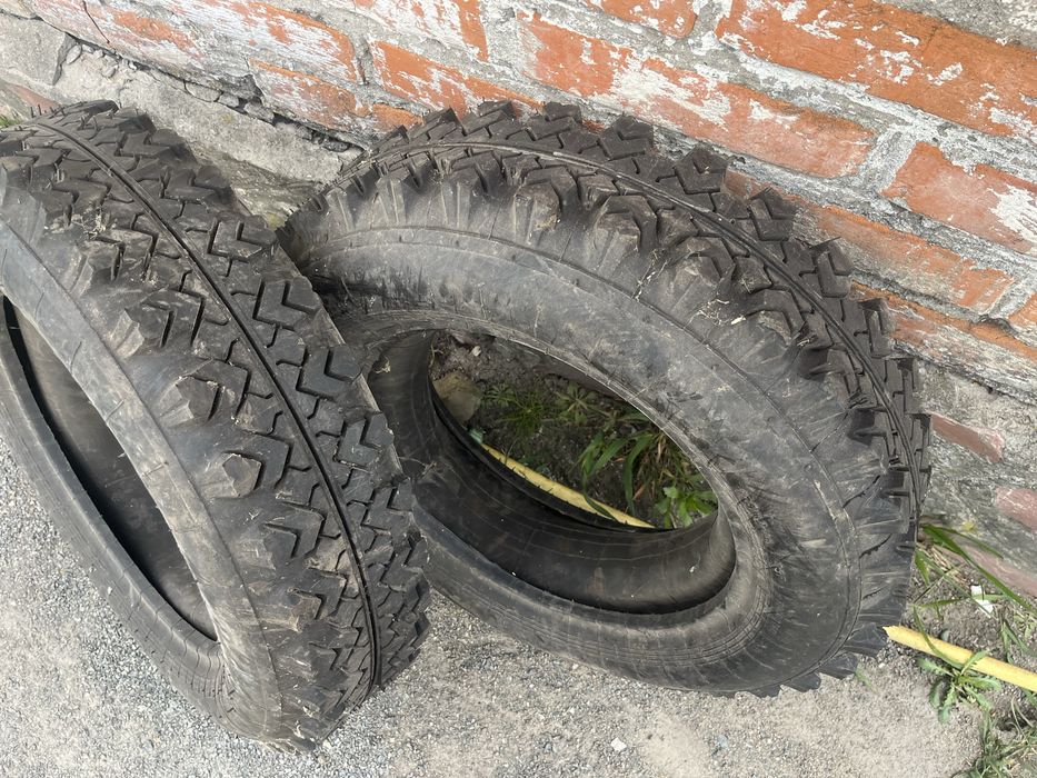 Продам ризину 175 16r на УАЗ