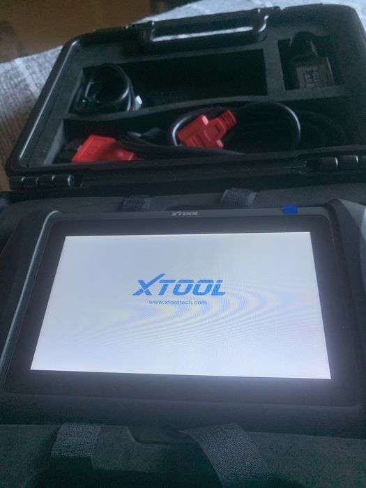 Maquina de diagnostico XTOOL IP 819 nova