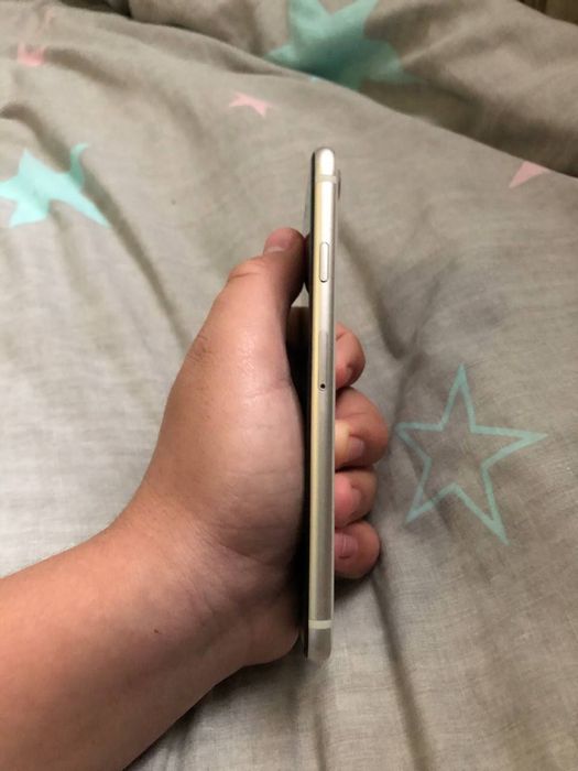 В продаже Iphone Se 3/2022