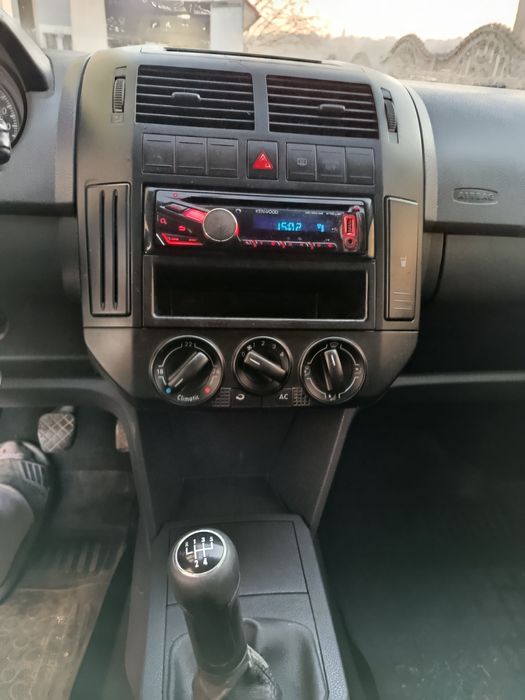 Эконом автомобіль