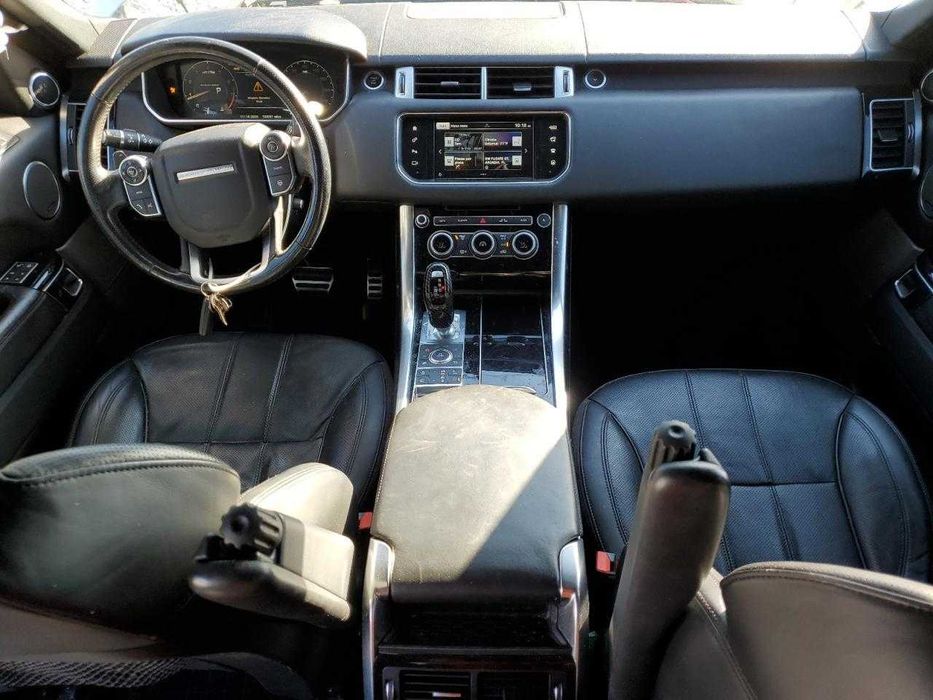 Części do Land Rover Range Rover SC 2016 5.0L AWD USA.