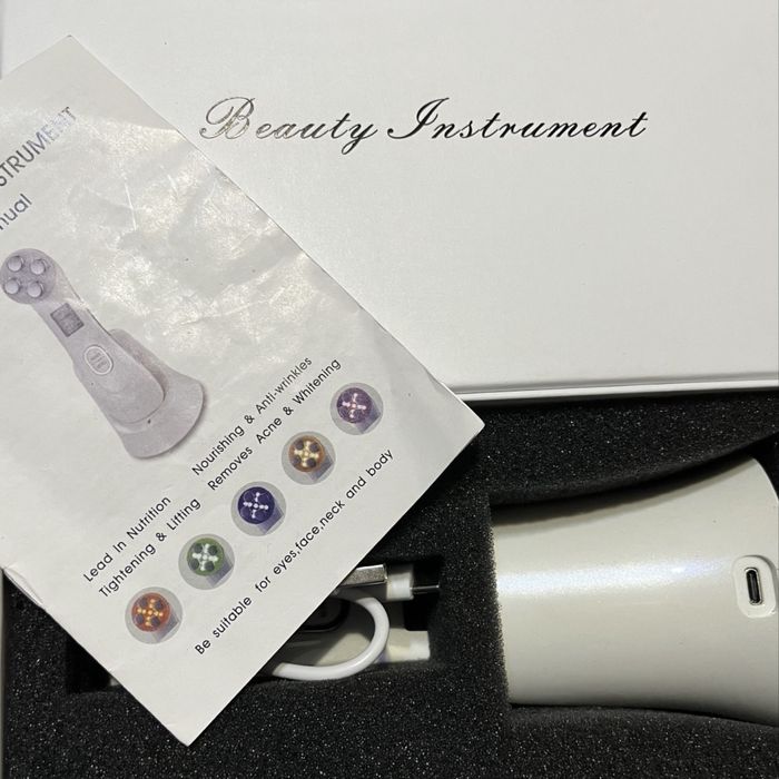 Мікрострумовий масажер для обличчя Y-618R з ефектом ліфтингу