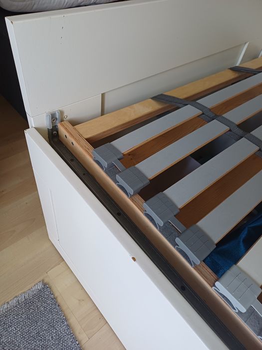 Cama BRIMNES IKEA com colchão