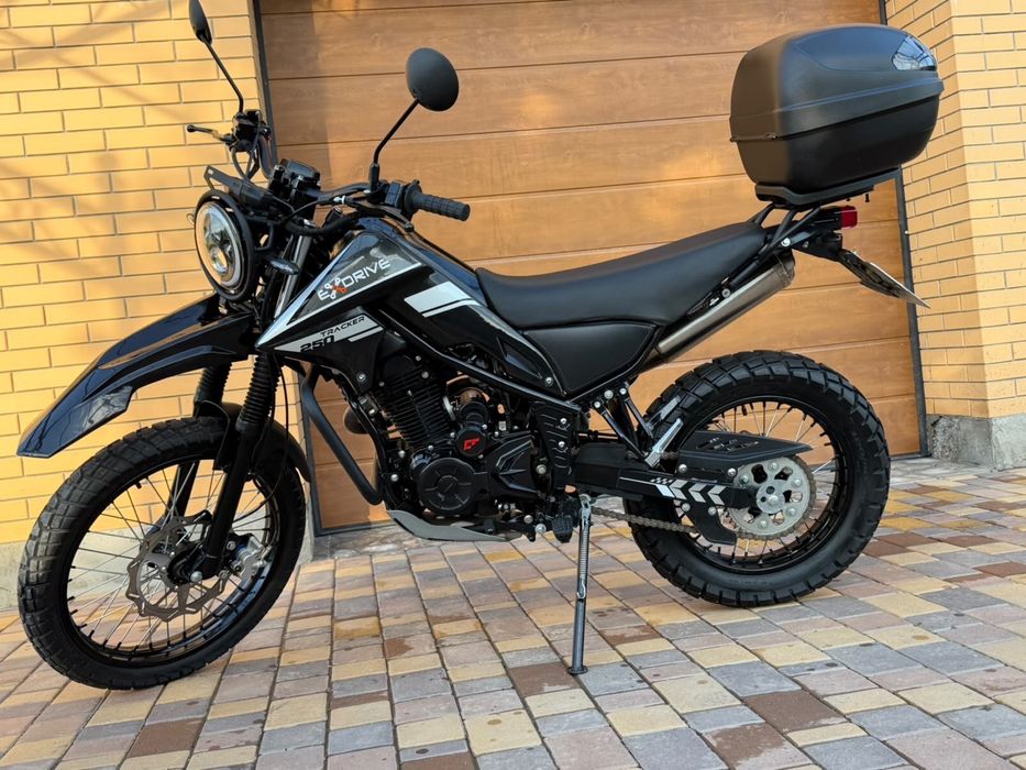 Мотоцикл EXdrive Tracker 250