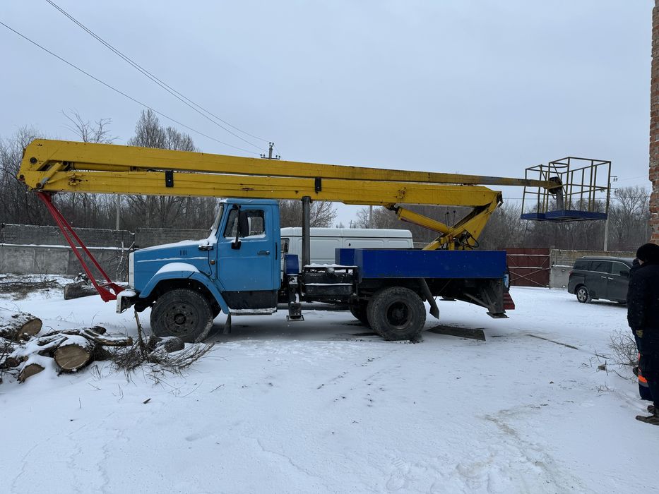 Аренда автовышки,, трактор , самосвалы