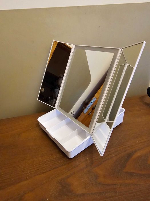Espelho de Maquilhagem - Make up mirror