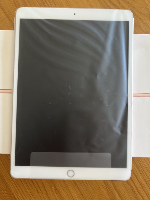 Tablet APPLE iPad Air 10.5 (2019) 64GB Wi-Fi gold MUUL2FD/A