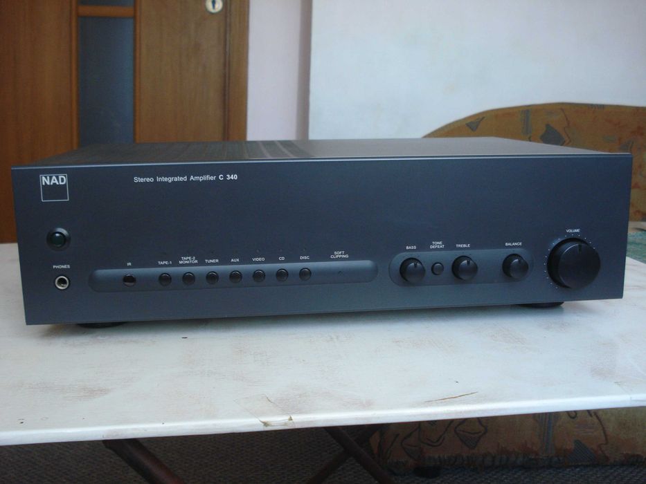 Підсилювач NAD c370, c325bee, c340