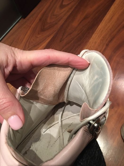 Продам женские ботинки Giuseppe Zanotti