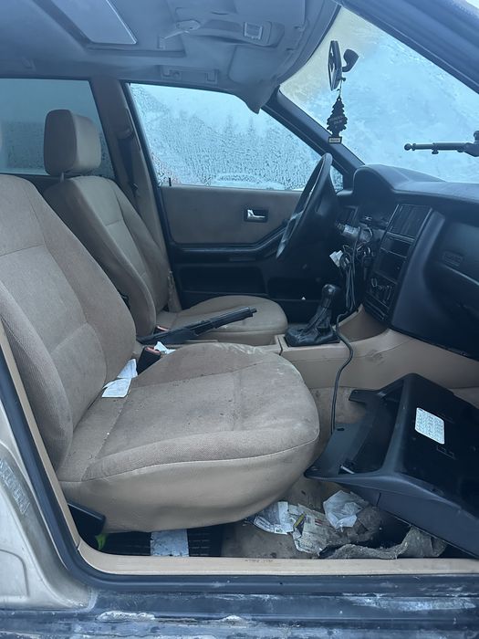 Komplet siedzenia boczki kremowe audi 80 b3 fotel fotele