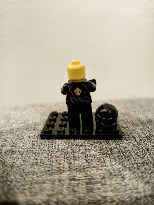Lego minifigurka Ninjago Cole ZX njo054