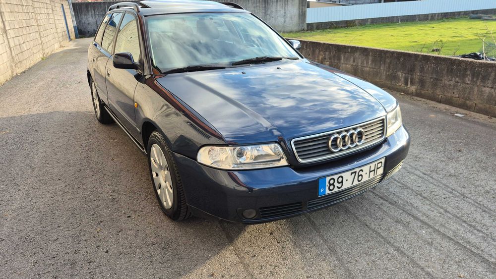 AUDI A4 B5 1.9TDI 110CV- Interior como novo-Pintura NOVA-MECANICA 100% refeita, carrinha COMO NOVA!