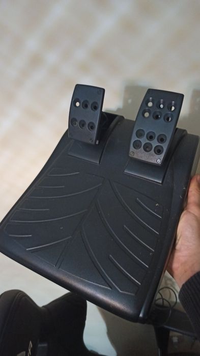 Volante Logitech Driving Force Pro GT