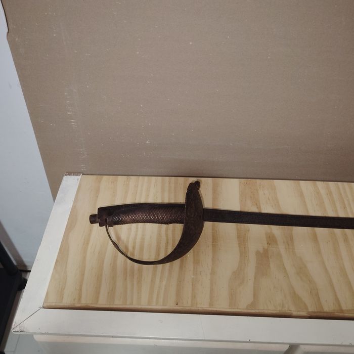 Espada de cavalaria antiga
