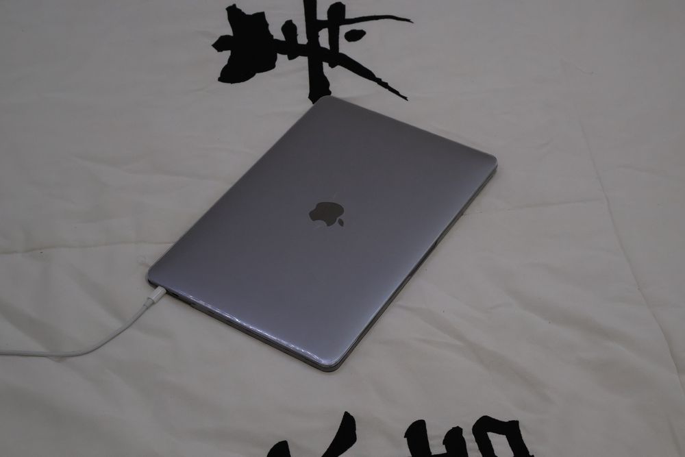 MacBook Pro 13” 2017 - i5 | 8GB | Bateria nova