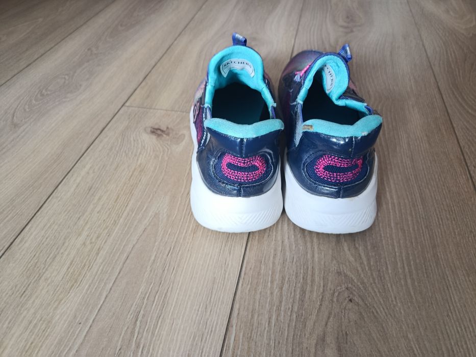 Buty sportowe Skechers Slip-ins 35