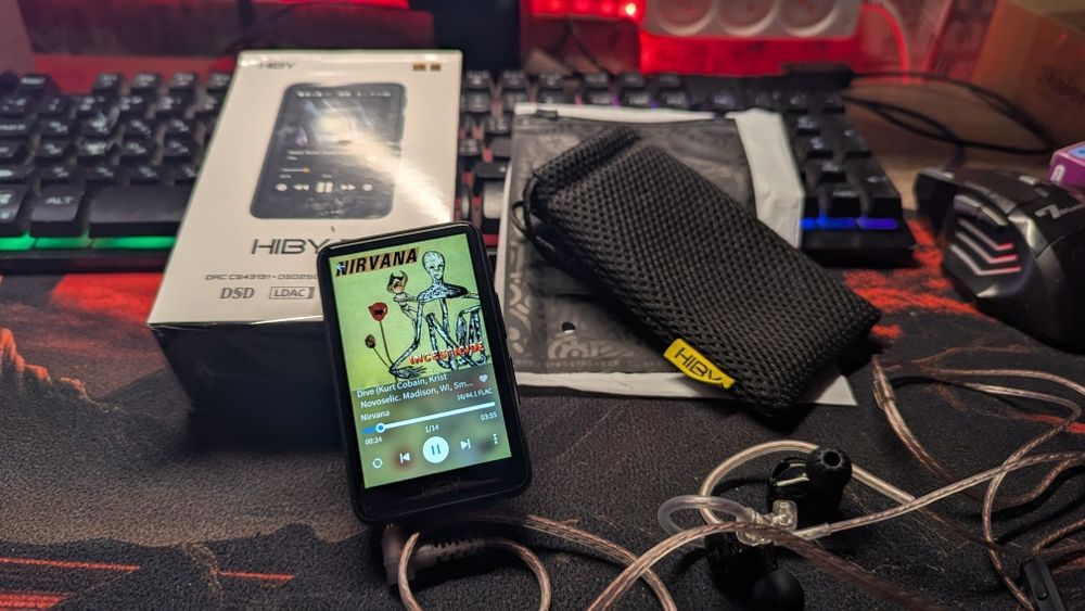 HiBy r1 + 64 gb бу