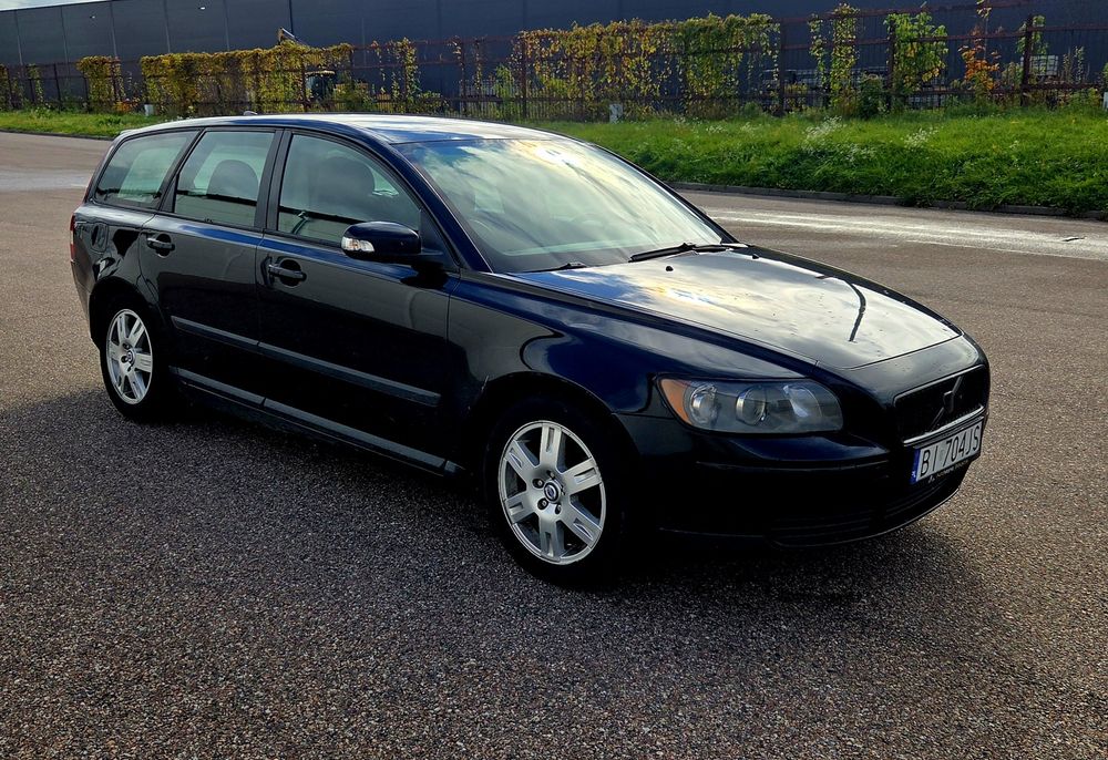 Volvo V50