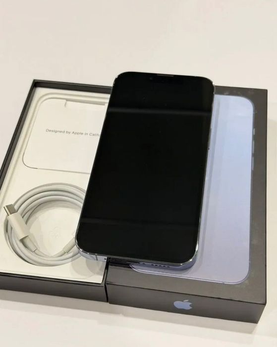 Продам iPhone 13 Pro 256
