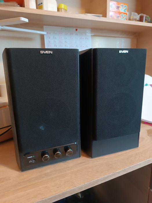 колонки SVEN Stream Light 2×30 Вт
