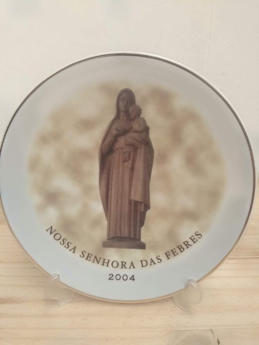 Raro antigo prato Nossa Senhora da Febres anos 2004.