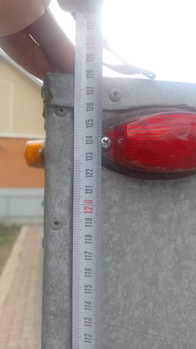 Причіп до автомобіля