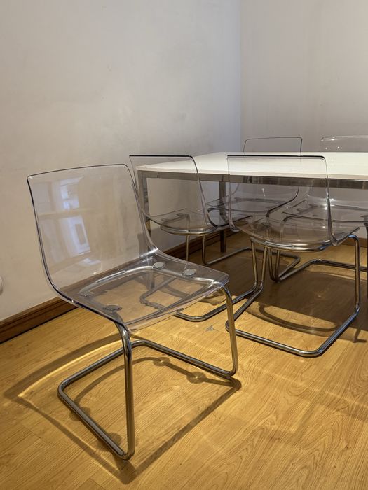 Cadeiras para mesa