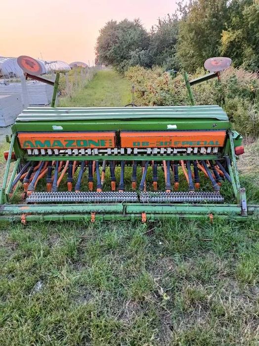 Amazone D8 Specjal 3m siewnik zbożowy